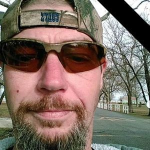 Meet your Posher, Hutch